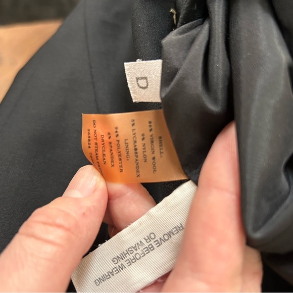 ANN TAYLOR size 4 - Picture 5 of 5